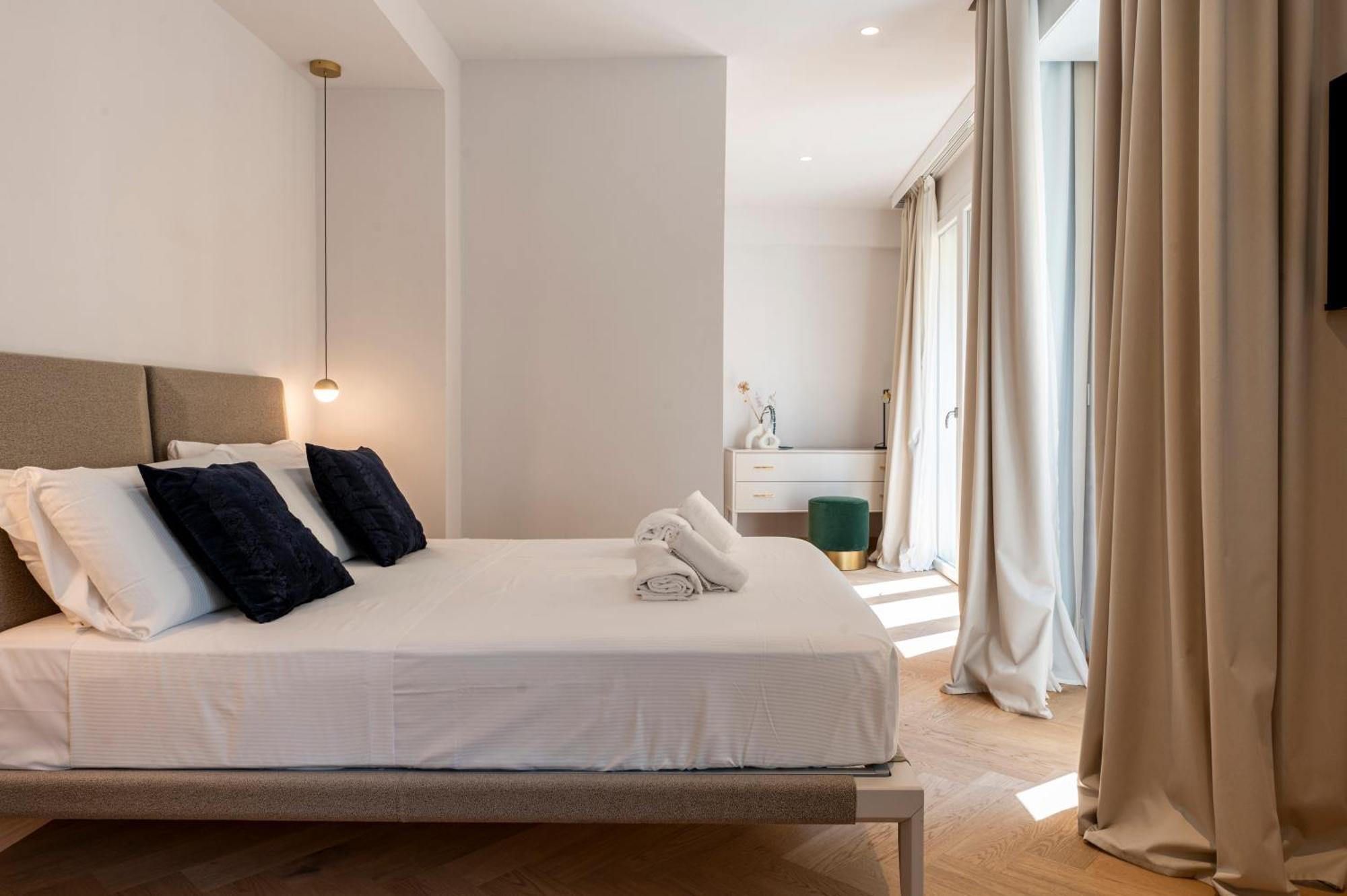 The Old Palace- Luxury Suites Signoria Florens Exteriör bild