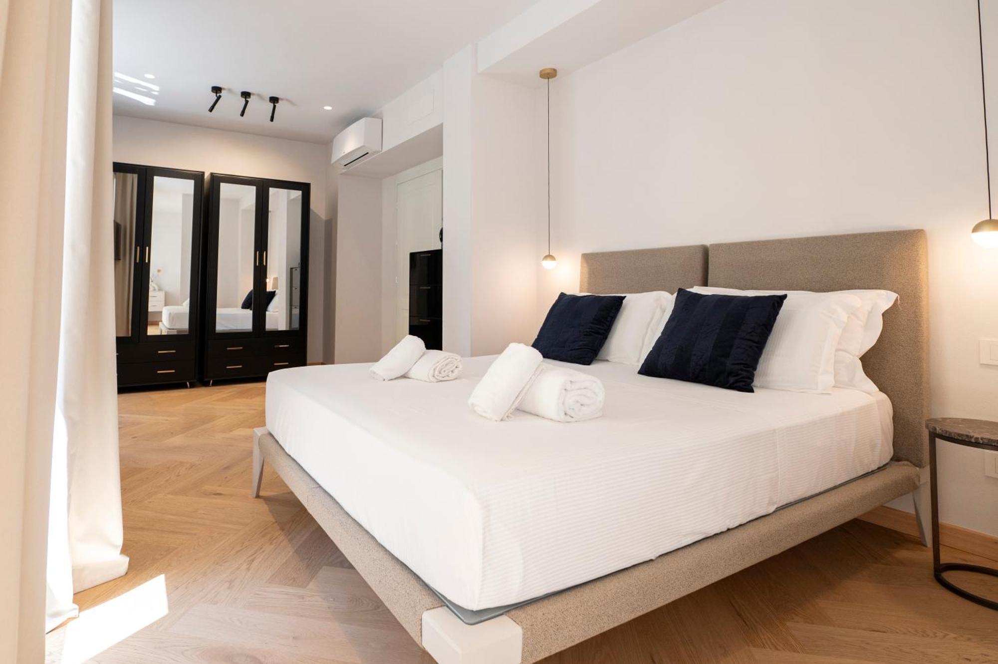 The Old Palace- Luxury Suites Signoria Florens Exteriör bild