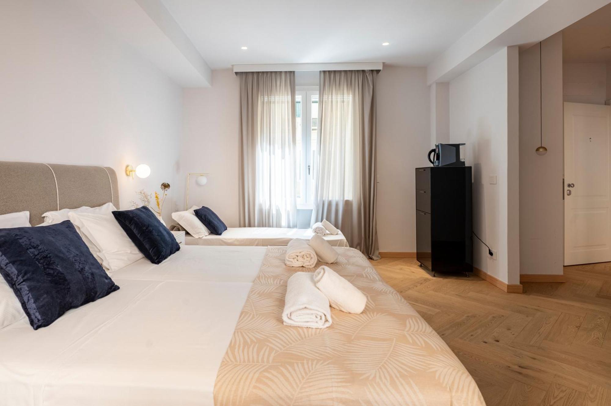 The Old Palace- Luxury Suites Signoria Florens Exteriör bild